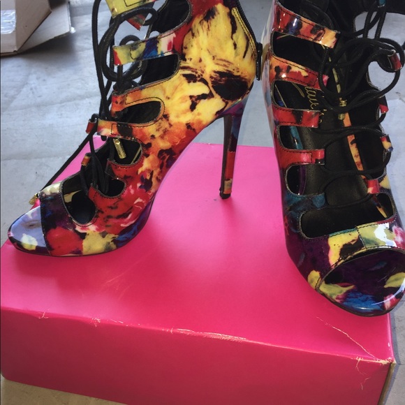 Colorful heels - Picture 3 of 4